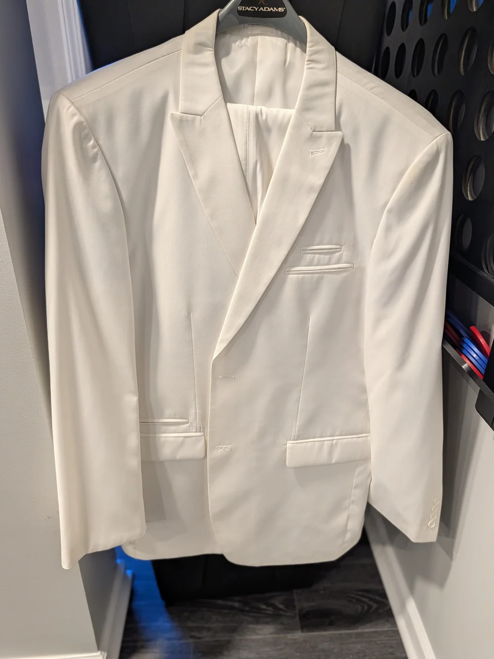 N/A classic white